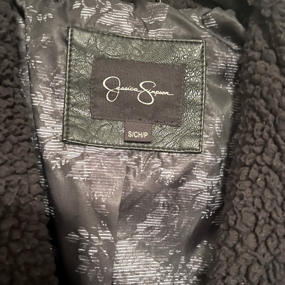 Black leather and Sherpa belted jacket - Picture 4 of 4